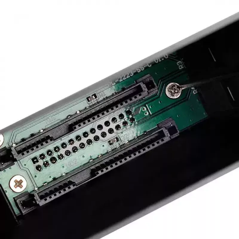 Drive-bezel Silverstone SST-FS202B zwart