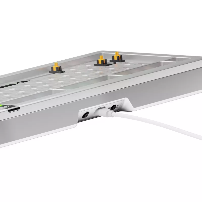 Glorious Gaming GMMK 3 PRO 75% Barebones Wired Silver - US, 75%, bedraad, USB, RGB LED, zilver