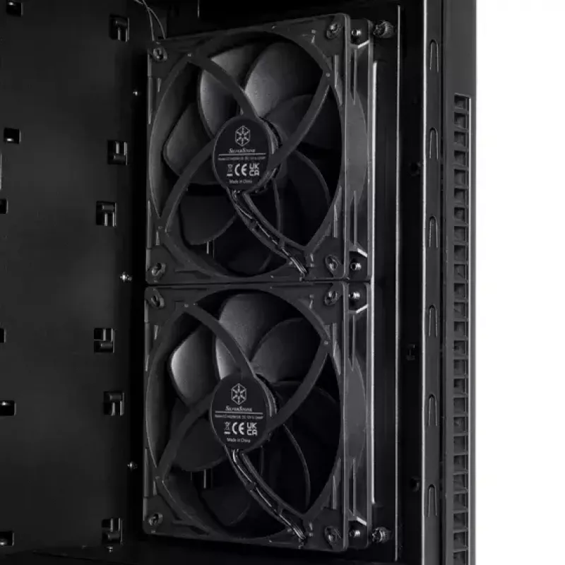 PC-behuizing Silverstone SST-KL07B-E tower zwart