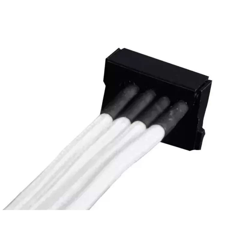 SilverStone SST-PP07-BTSW 4-pins Molex naar 4x SATA-voedingsverlengkabel, 0,3 m, wit
