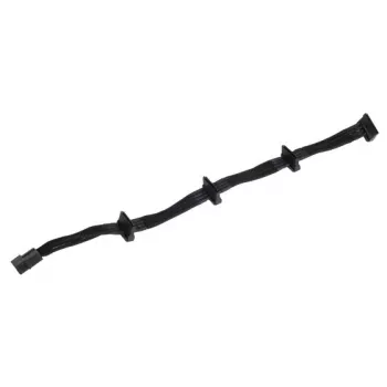 Kabel Silverstone SST-PP07-BTSB 0,3 m Molex 4-polig naar 4x SATA