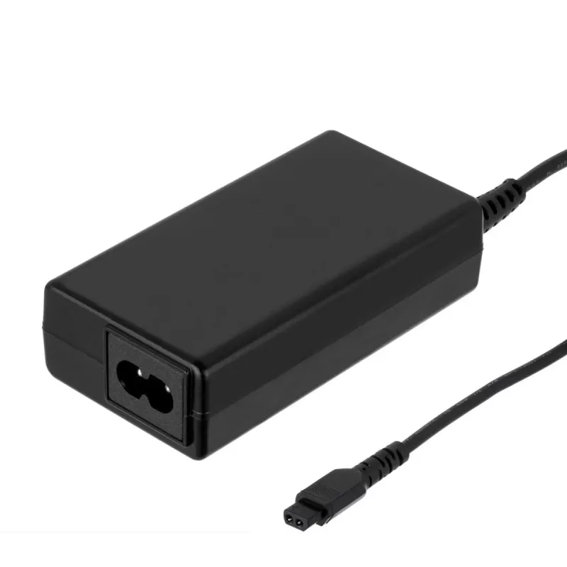 Akyga AK-NU-12 universele notebookvoeding 65 W, 18,5–20 V, 6 verwisselbare stekkers, zwart