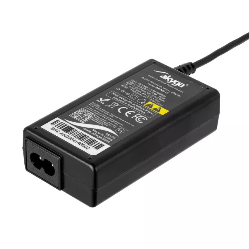 Akyga AK-NU-12 universele notebookvoeding 65 W, 18,5–20 V, 6 verwisselbare stekkers, zwart