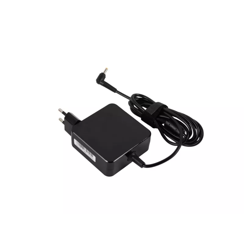 GREEN CELL voeding/omvormer universeel 65 W zwart