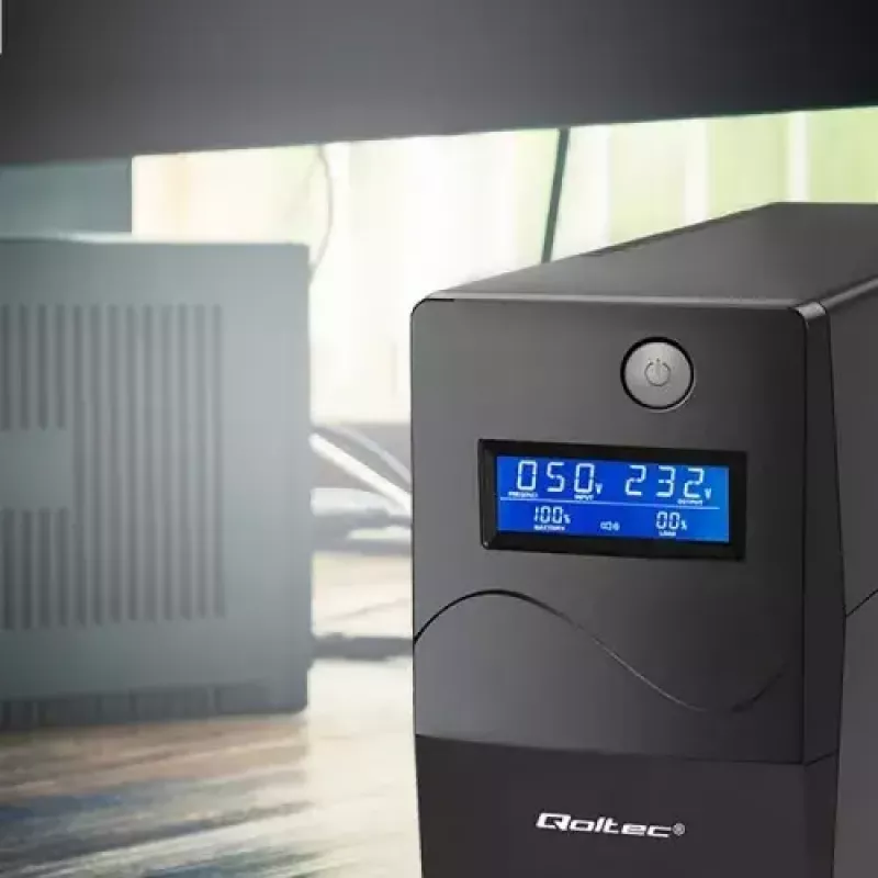 Qoltec Monolith 53979 UPS, line-interactive, 850 VA / 480 W, 2 Schuko-stopcontacten, LCD, USB, RJ45