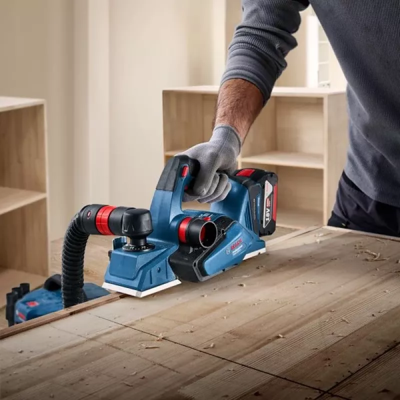 Bosch GHO 185-LI zwart, blauw 14000 RPM