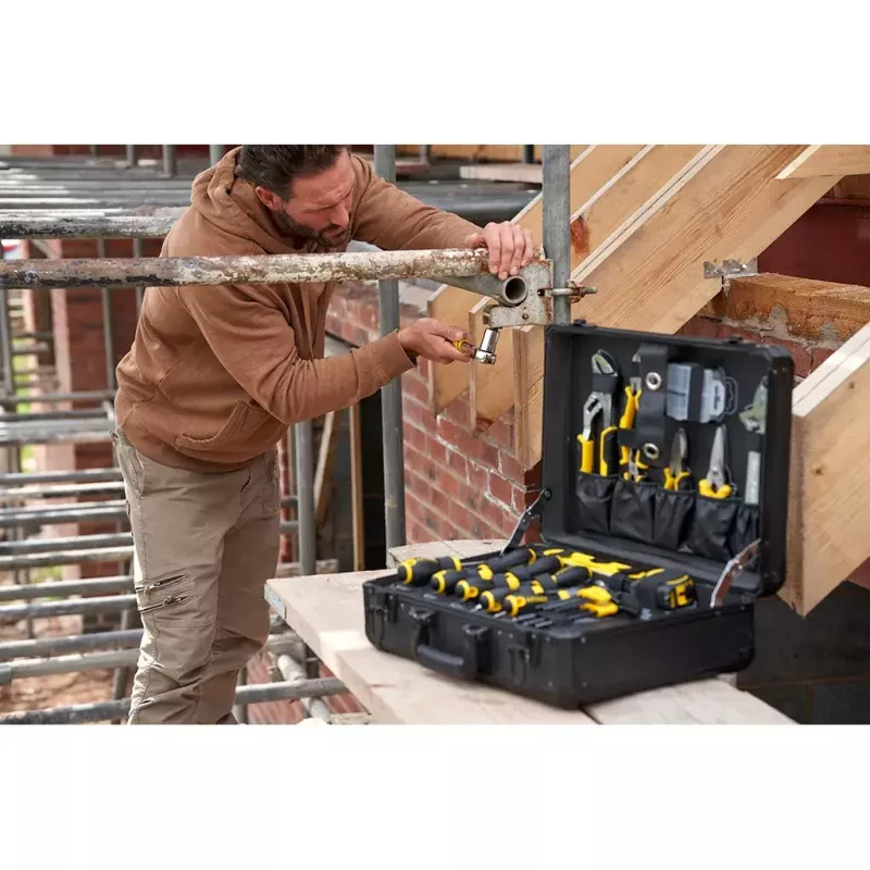 Monteurswerkzeugset Stanley STMT98109-1 142 gereedschappen zwart geel