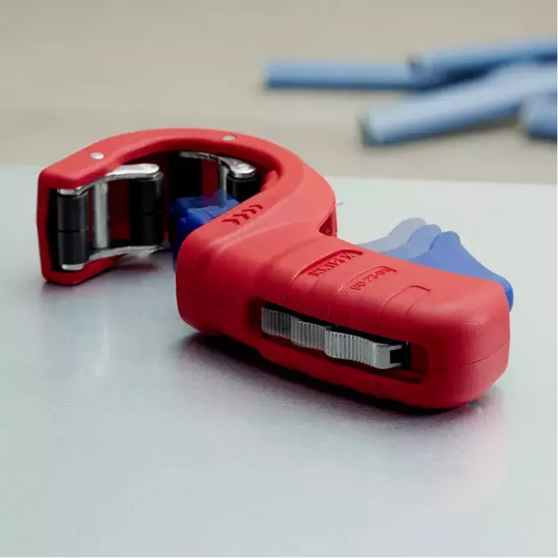 Knipex DP50 90 23 01 BK buizensnijder, rood/blauw