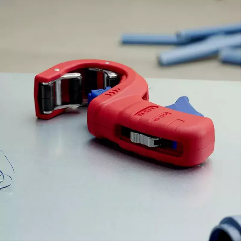 Knipex DP50 90 23 01 BK buizensnijder, rood/blauw