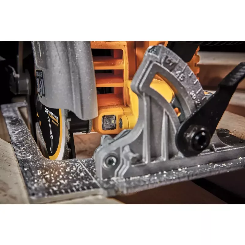 Draagbare cirkelzaag DeWALT DCS573NT-XJ
