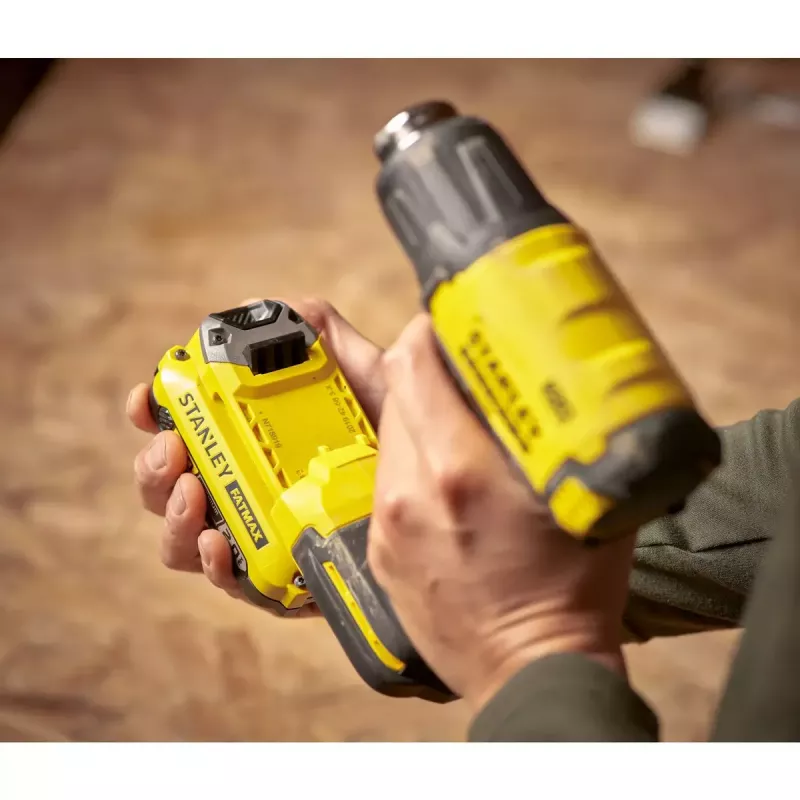 Heteluchtpistool Stanley FATMAX SFMCE530B-XJ