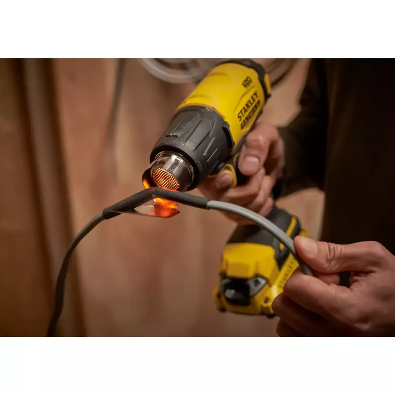 Heteluchtpistool Stanley FATMAX SFMCE530B-XJ
