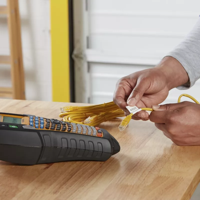 DYMO Rhino 6000+ industriële labelprinter | labelprinter met computerverbinding met harde koffer | inclusief 1 vinylbandcassette, 1 flexibele nylonbandcassette en oplaadbare lithium-ion-accu