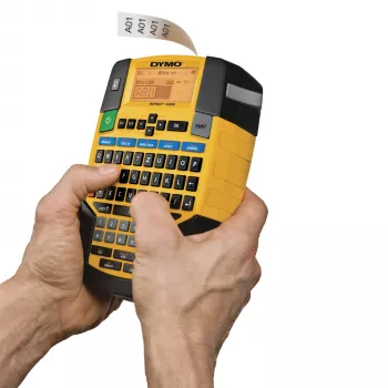DYMO RHINO 4200 industrieel labelapparaat-set met koffer | QWERTZ-toetsenbord & tijdbesparende sneltoetsen | robuuste labelprinter voor bouwplaatsen en veeleisende labeltaken