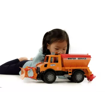Vrachtwagen BRUDER MB Unimog, ABS-constructie, aanbevolen leeftijd 4+
