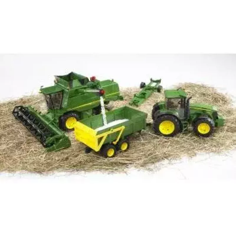 Mini-tractor BRUDER John Deere T670i