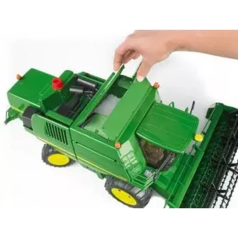 Mini-tractor BRUDER John Deere T670i
