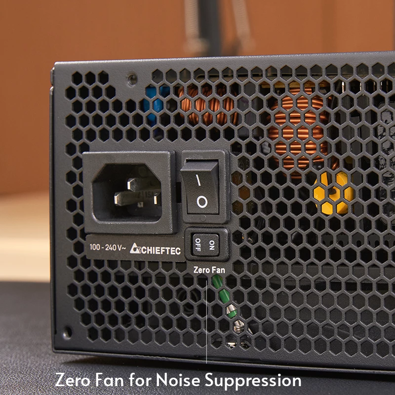 Chieftec Polaris PRO 1300W voeding 20+4-pin ATX ATX zwart