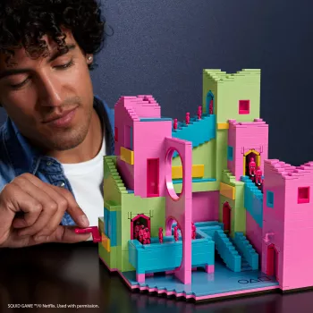Mattel MEGA Squid Game trappenbouw speelgoedset met actiefiguur (1707 delen) voor verzamelaars