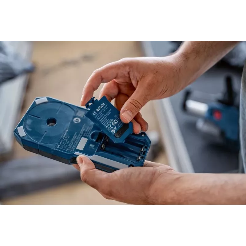 Bosch GMS 120-27 Professional digitale multidetector – spanningvoerende leiding, metaal, non-ferrometaal, hout