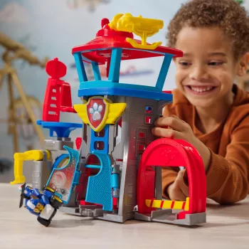 PAW Patrol : Air Rescue, Pup Squad Adventure Bay Airport speelset, met Chase speelgoedauto & voertuigwerper, kinderspeelgoed voor jongens en meisjes vanaf 3 jaar