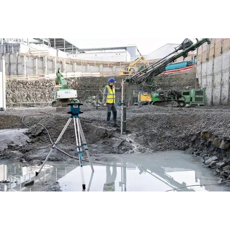 Bosch GRL 650 CHVG Professional accu-rotatielaser, 70 m, groene laser, 18 V, met ProCORE18V 4,0 Ah-accu, houder en koffer, blauw