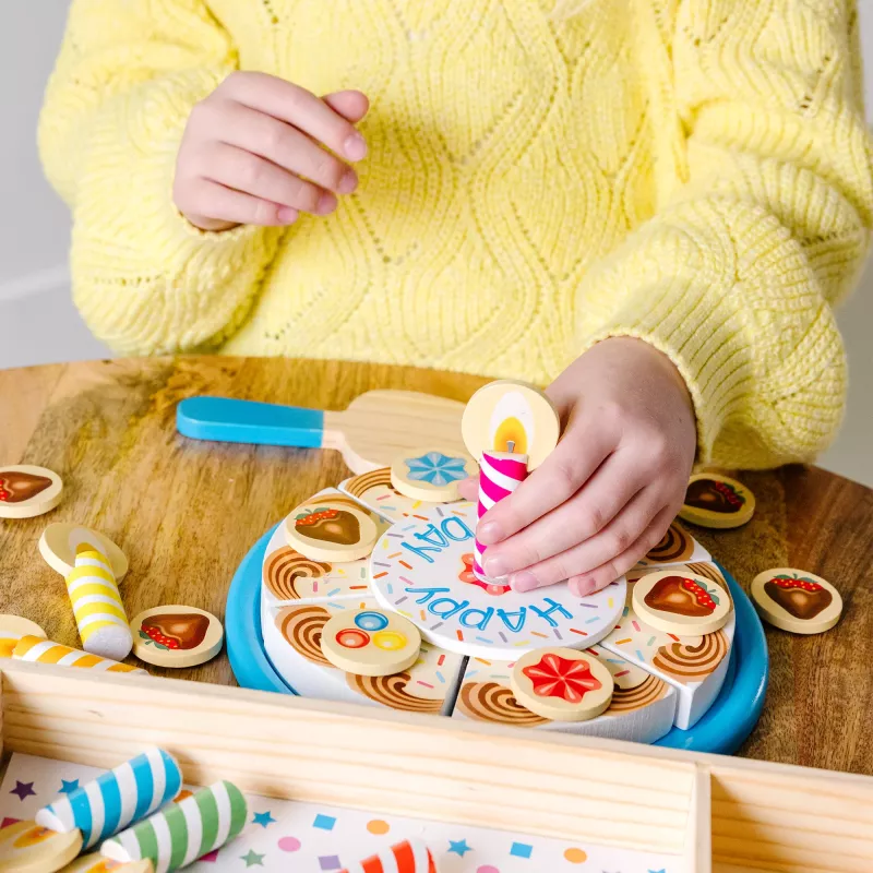 Melissa & Doug verjaardagstaart – houten speelgoedvoedsel met mengbare decoraties en 7 kaarsen