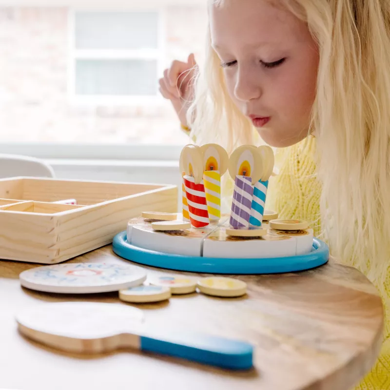 Melissa & Doug verjaardagstaart – houten speelgoedvoedsel met mengbare decoraties en 7 kaarsen