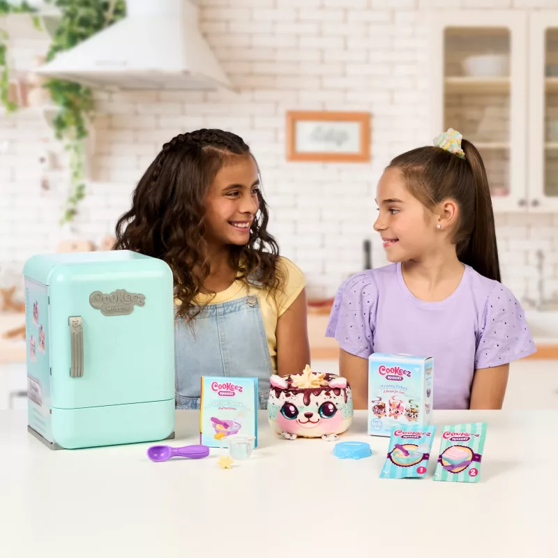 Moose Toys Cookeez Makery Freezy Cakez, Jongen/Meisje, 5 jaar, Met Geluid