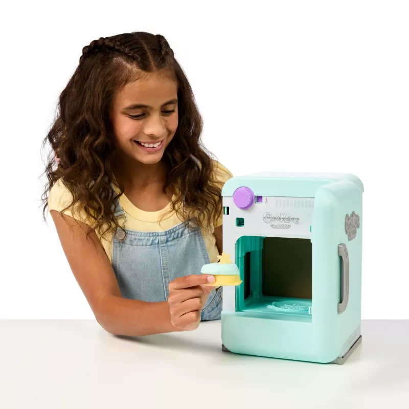 Moose Toys Cookeez Makery Freezy Cakez, Jongen/Meisje, 5 jaar, Met Geluid