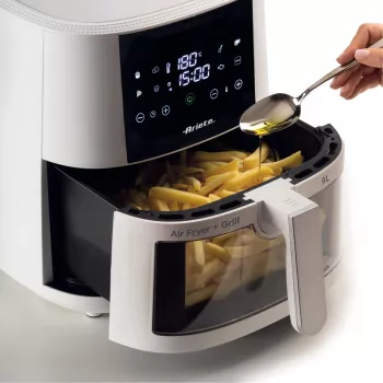 Ariete 4630 heteluchtfriteuse 9L, 1300W, inhoud 9L, bakcapaciteit 2,5kg, 8 voorgeprogrammeerde programma's, temperatuur tot 200°, transparante mand om de gaarheid te controleren, wit