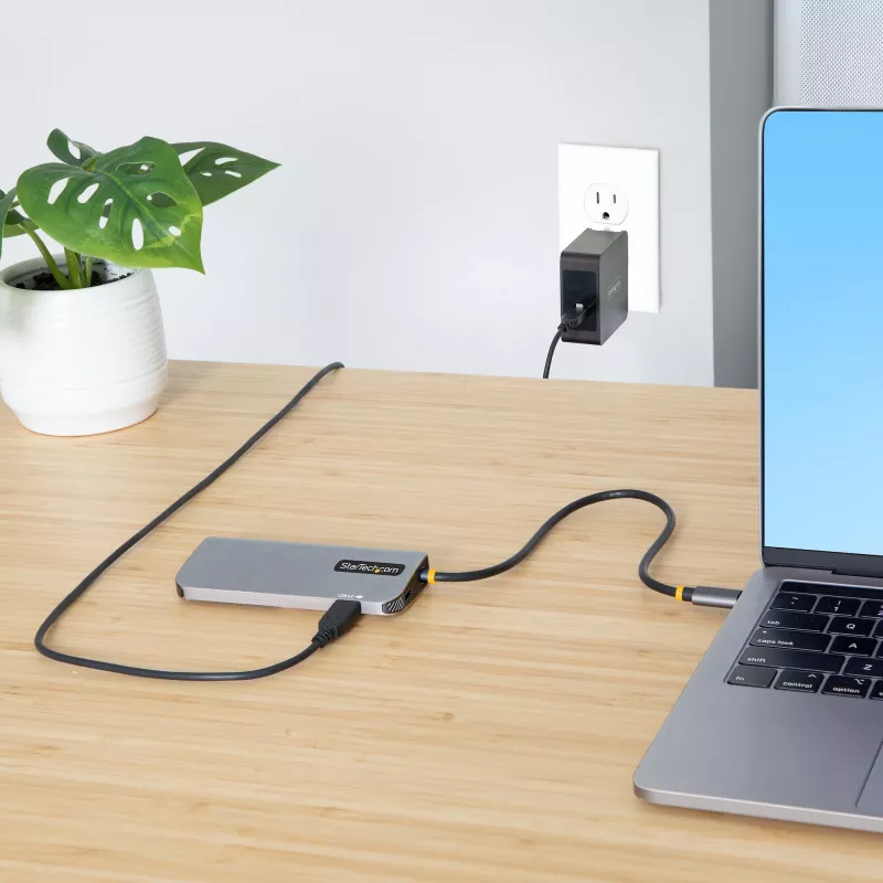 StarTech.com USB-C-multipoort-adapter, 4K 60Hz HDMI-video, 3-poorts 5Gbps USB-hub, 100W Power Delivery pass-through, GbE, 30 cm kabel, mini-reisdock, laptop-dockingstation