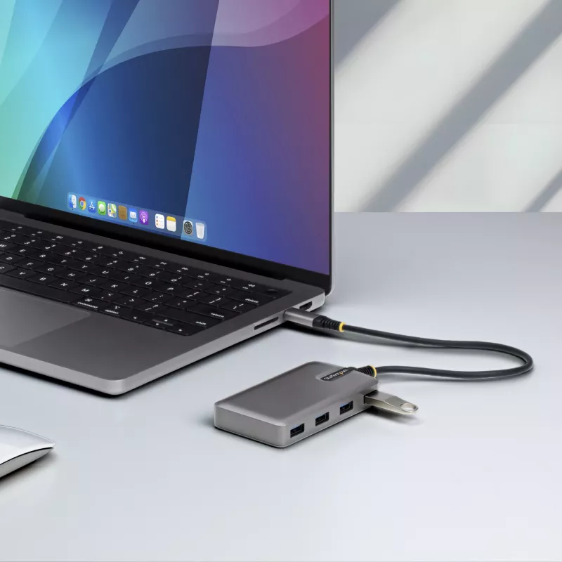 StarTech.com 4-poorts USB-C-hub - 5Gbit/s - busgevoed - USB-C naar 4x USB-A-hub met optionele hulpstroomingang - draagbare desktop/laptop USB-hub - 30 cm kabel - USB-uitbreidingshub