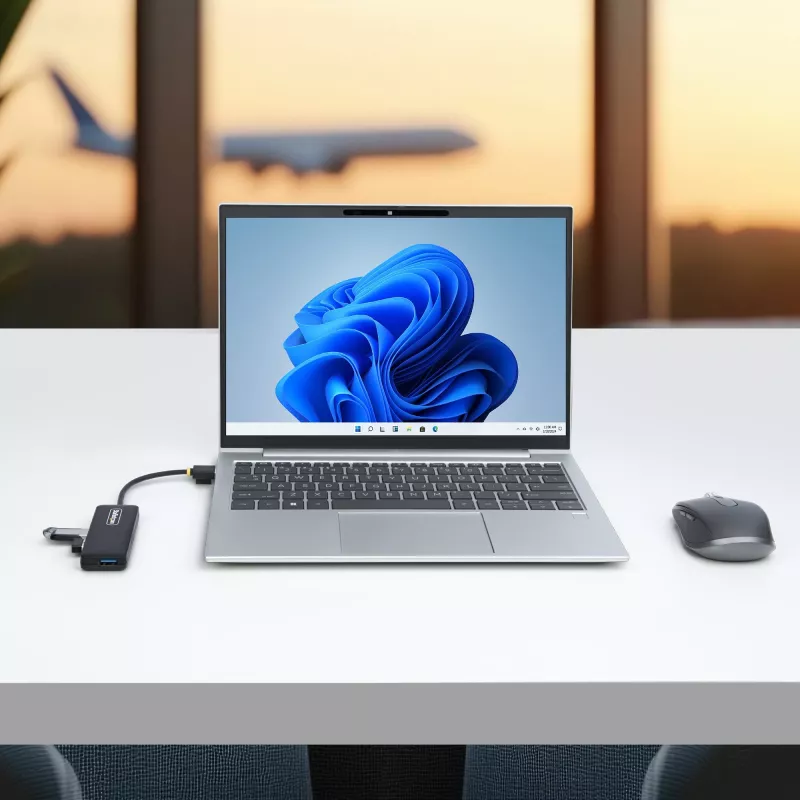 StarTech.com 4-poorts USB-A-hub, 5Gbit/s, busgevoed, compacte reis-mini-USB-hub, multi-poorts USB 3.0-splitter, draagbare USB-hub, overstroombeveiliging (OCP)