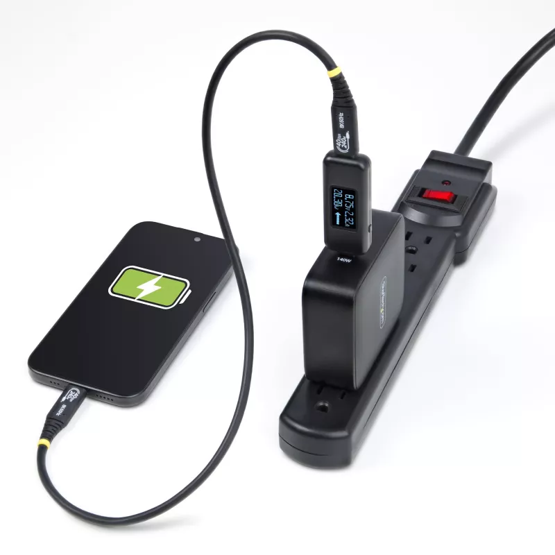 StarTech.com USB-C Power Tester, digitale multimeter, bidirectionele spannings- en stroommeter, tot 240W PD EPR, draagbare USB-C kabel- en poort-vermogensmeter-tester