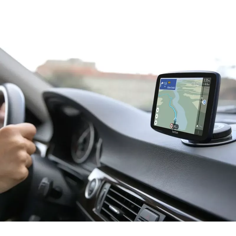 TomTom GO Classic navigator 5 inch touchscreen zwart 32 GB 2000 MB RAM