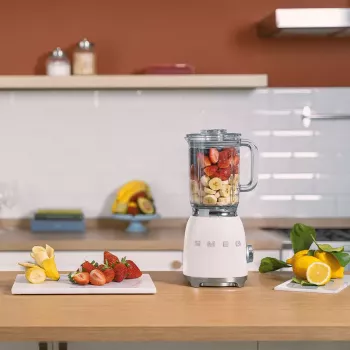 Tafelblender Smeg BLF03WHEU wit