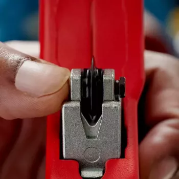 Pijpsnijder Knipex 90 31 03 BK geschikt voor messing, koper, staal