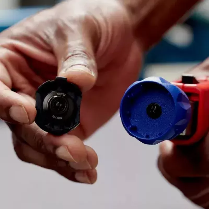 Pijpsnijder Knipex 90 31 03 BK geschikt voor messing, koper, staal