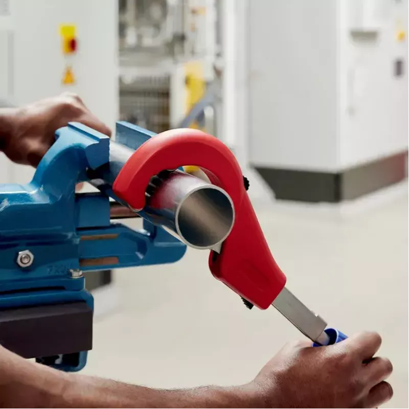 Pijpsnijder Knipex 90 31 03 BK geschikt voor messing, koper, staal