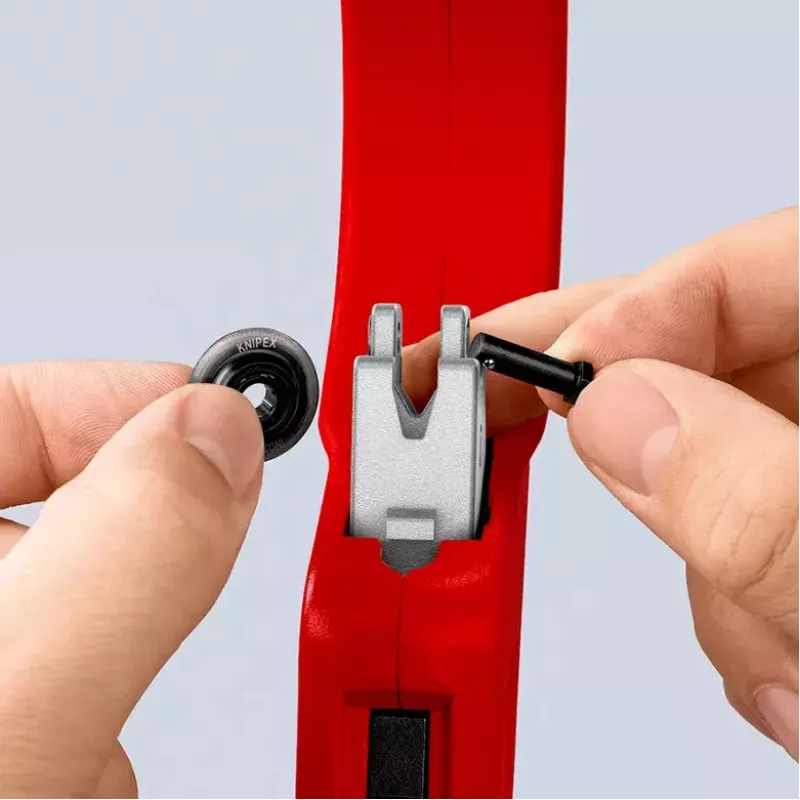 Pijpsnijder Knipex 90 31 03 BK geschikt voor messing, koper, staal