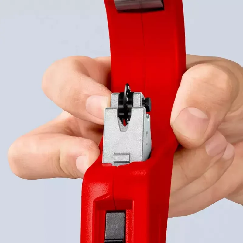 Pijpsnijder Knipex 90 31 03 BK geschikt voor messing, koper, staal