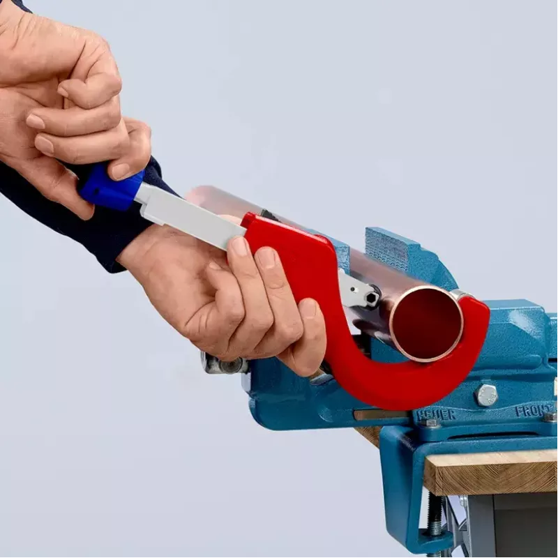 Pijpsnijder Knipex 90 31 03 BK geschikt voor messing, koper, staal