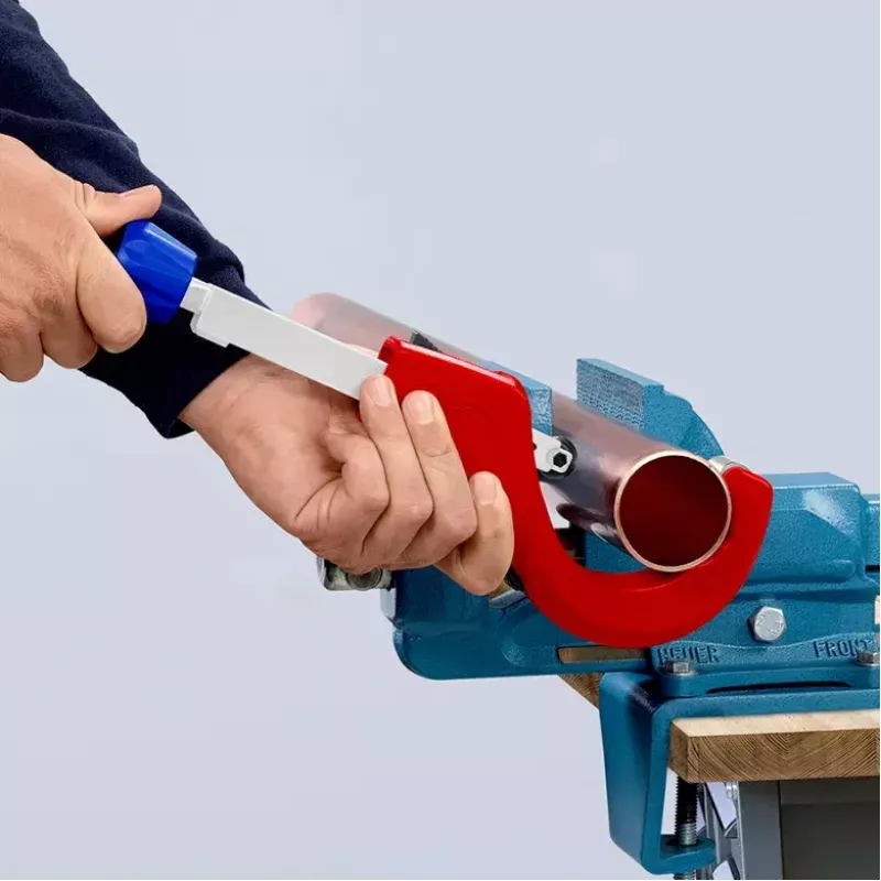 Pijpsnijder Knipex 90 31 03 BK geschikt voor messing, koper, staal