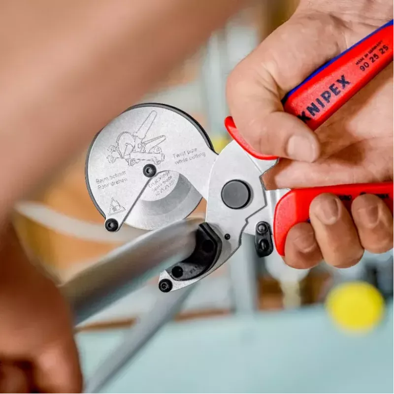 Knipex 90 25 25 buizensnijder voor composiet- en kunststofbuizen