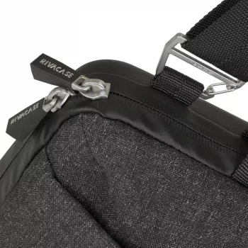 Aktetas Rivacase 8823 voor laptops tot 33,8 cm (13,3 inch) — polyester, polyurethaan, 0,675 kg
