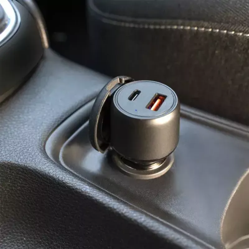4smarts VoltRoad Ultimate autolader voor laptops, smartphones en tablets met snellaadfunctie