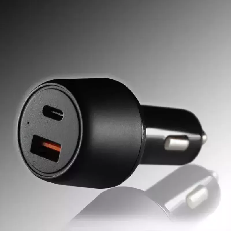 4smarts VoltRoad Ultimate autolader voor laptops, smartphones en tablets met snellaadfunctie