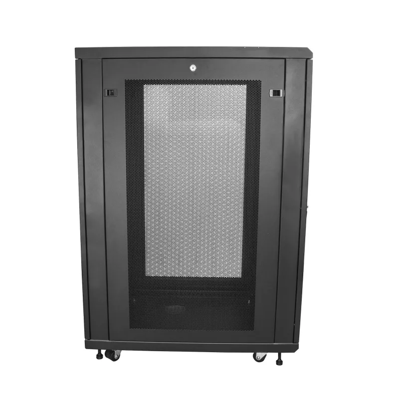 StarTech.com 4-posts 24U server-rackkast, afsluitbare 19-inch datarackkast voor computer-/AV-/IT-apparatuur, kantoor-/thuisnetwerkrack met wielen en verstelbare montagerails