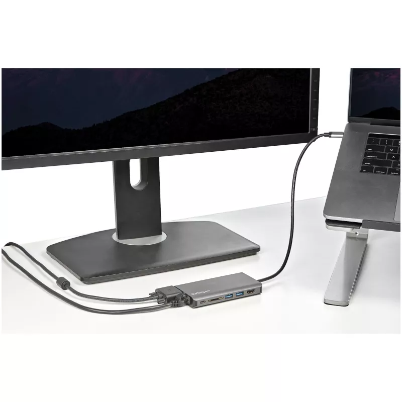StarTech.com USB-C multiport-adapter – USB-C mini travel dock met 4K HDMI of 1080p VGA – 3x USB 3.0 hub, SD, GbE, audio, 100W PD pass-through – draagbare dockingstation voor laptop/tablet